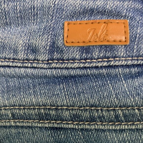 Denim Hot Pants Booty Shorts Jolt Jr Size 1 Crochet Detail Raw Hems - Picture 8 of 10